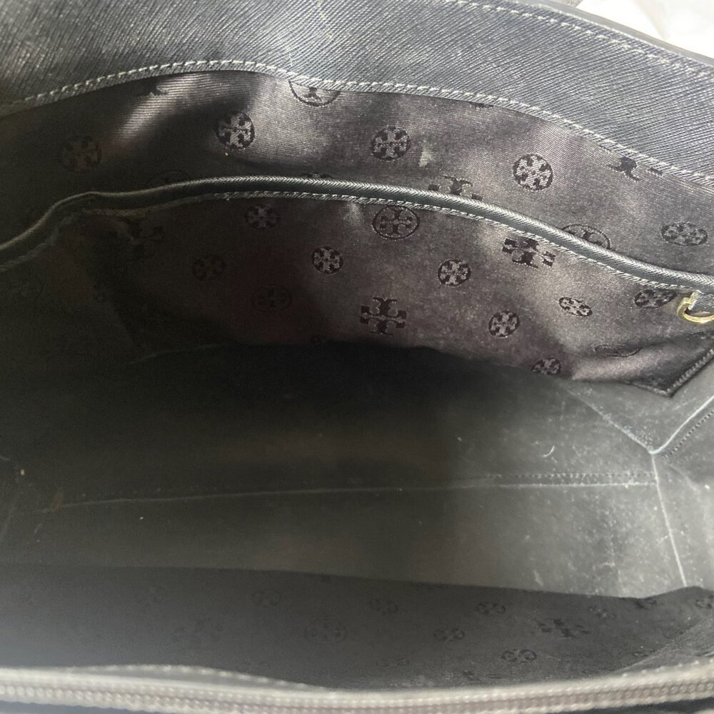 EUC Tory Burch Saffiano Leather - Large Tote Bag - Black - Good condition - Picture 7 of 9